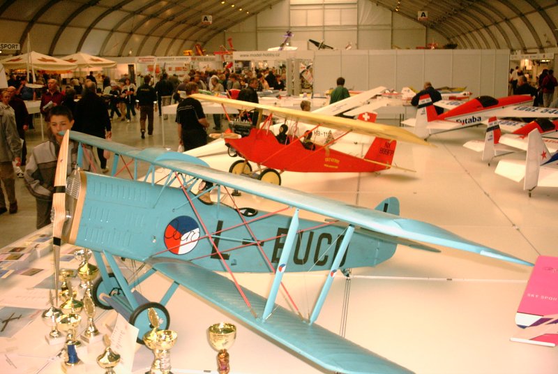 model-hobby-2003-040 