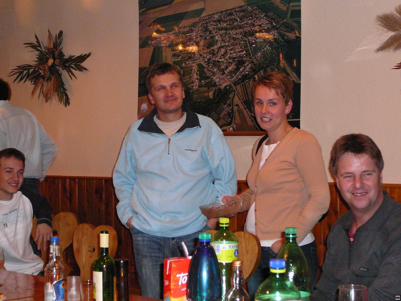 img00099