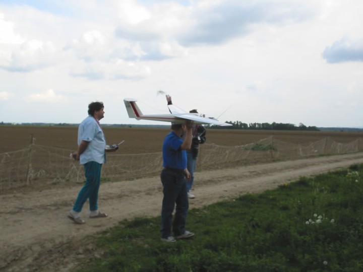 img00008.jpg